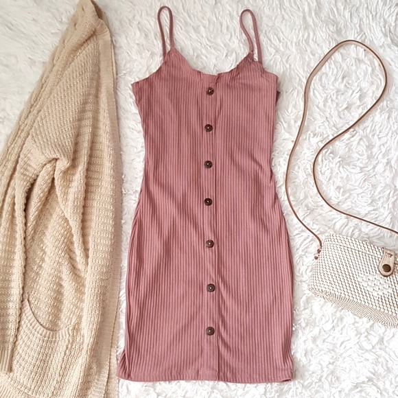 SHEIN Dresses & Skirts - MAUVE PINK CREAM RIBBED BODYCON DRESS